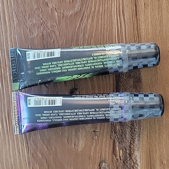 Disney Villains Lip Gloss Duo - Picture 2 of 2